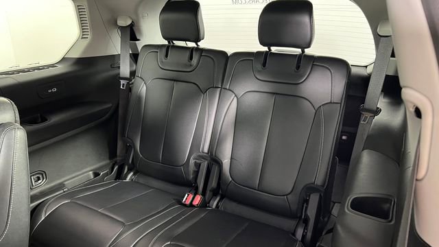 Used 2022 Jeep Grand Cherokee L Limited image 18