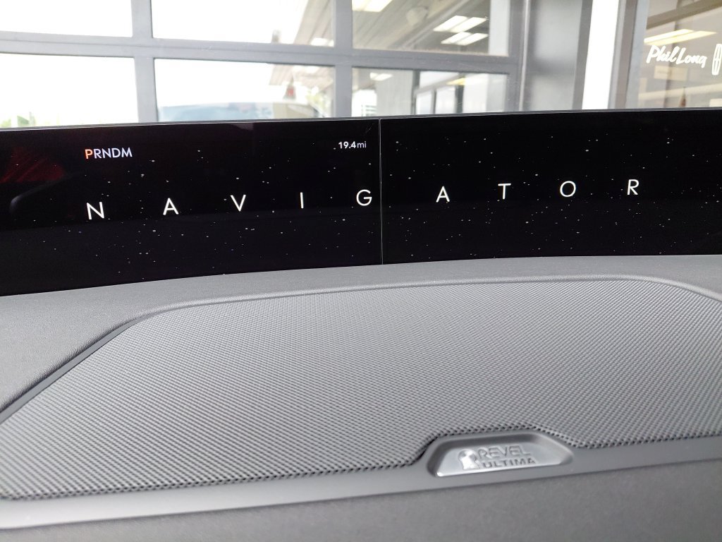 New 2026 Lincoln Navigator L Reserve AWD/4WD image 40