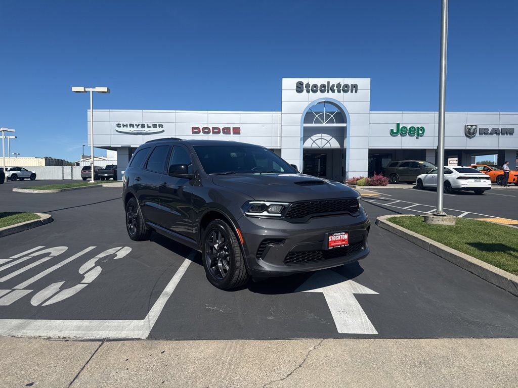New 2026 Dodge Durango GT w/ Blacktop Package AWD/4WD image 1