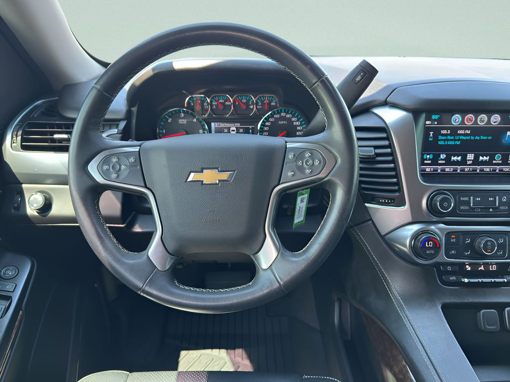Used 2020 Chevrolet Tahoe LS w/ Enhanced Driver Alert Package RWD image 17