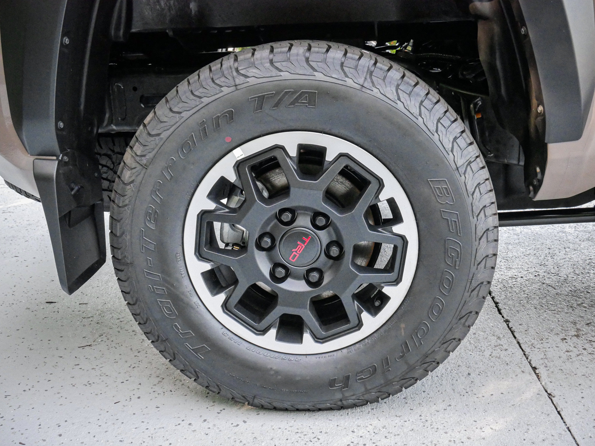 Used 2026 Toyota Tacoma TRD Off-Road AWD/4WD image 12
