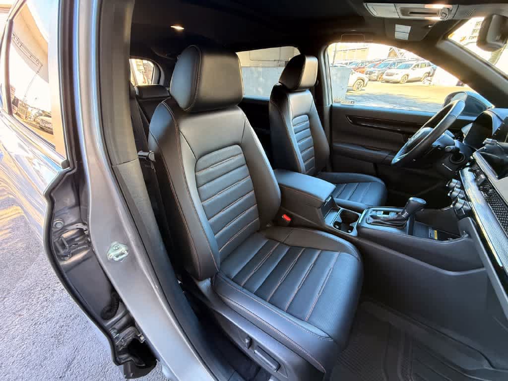 Used 2023 Honda CR-V Sport Touring image 14