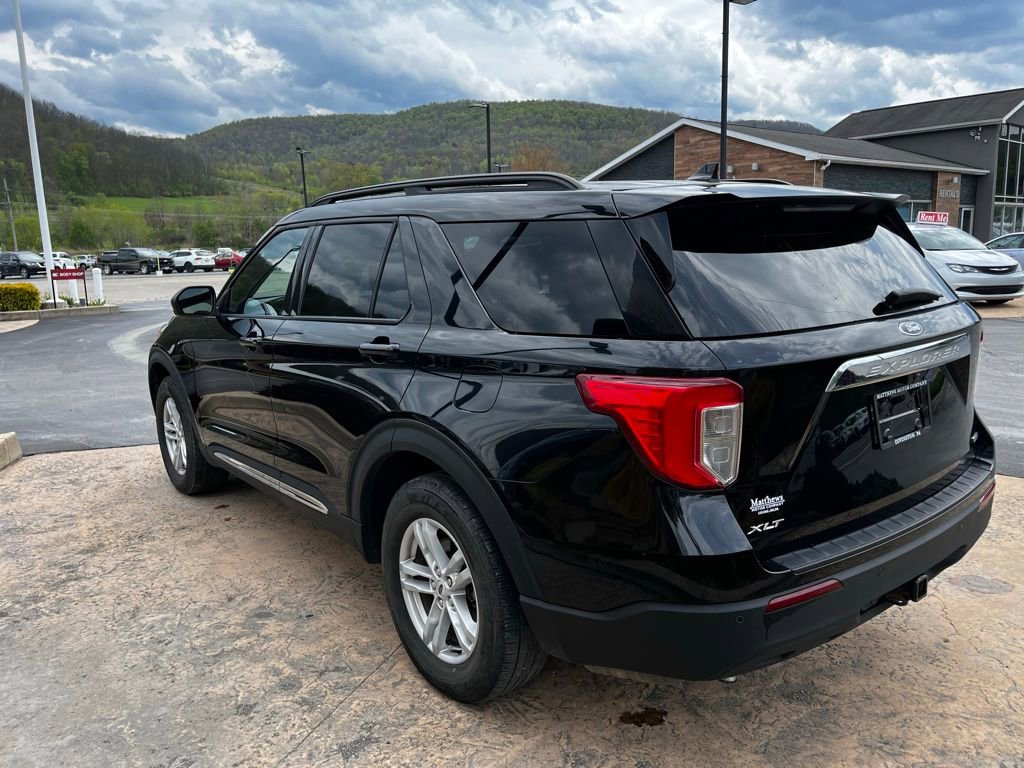 Used 2020 Ford Explorer XLT w/ Comfort Package AWD/4WD image 7