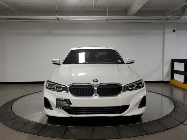 Used 2024 BMW 330i xDrive Sedan w/ Convenience Package AWD/4WD image 4