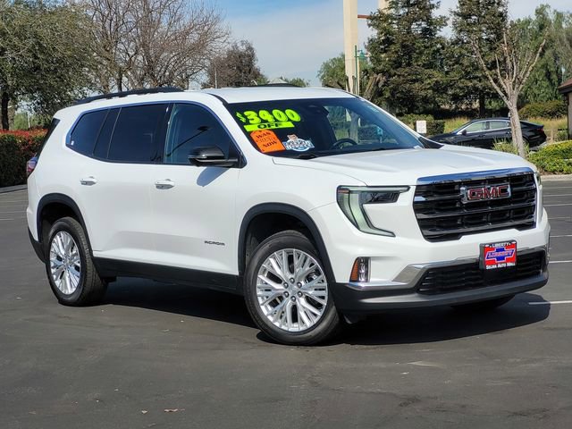 Used 2024 GMC Acadia Elevation image 2