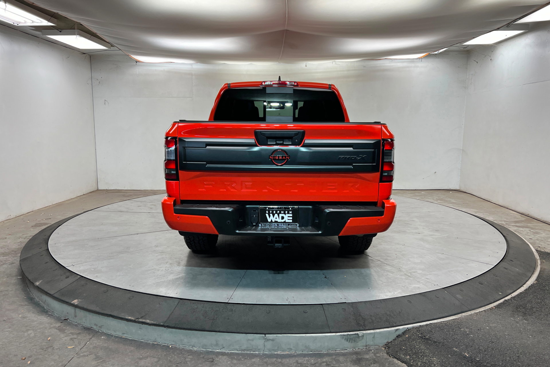Used 2025 Nissan Frontier Pro-X w/ Pro Convenience Package image 4