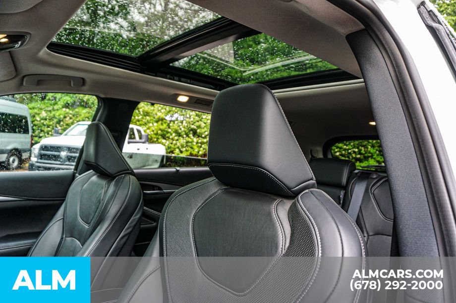 Used 2023 INFINITI QX60 Luxe w/ Cargo Package FWD image 18