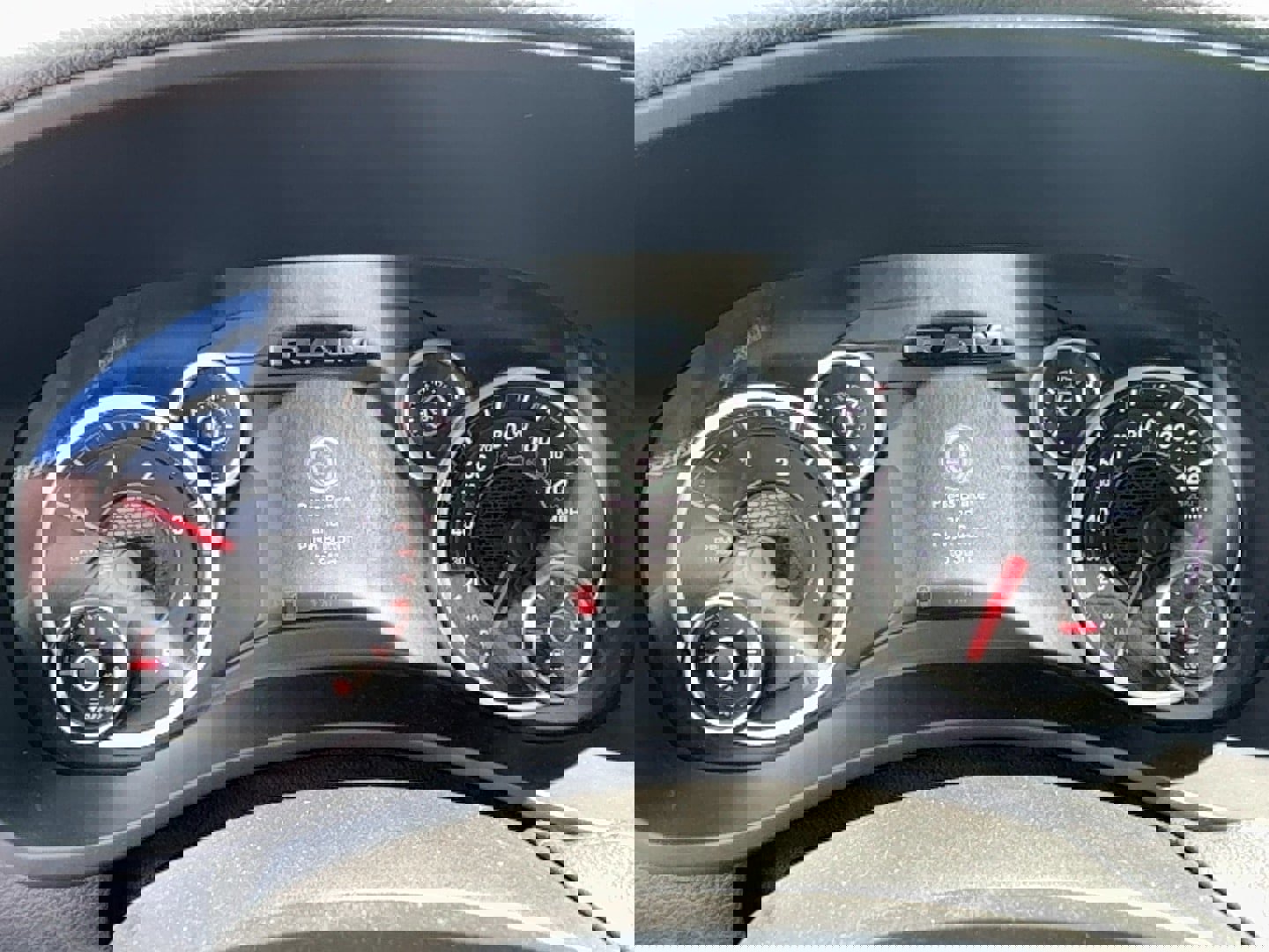 New 2025 RAM 5500 4x4 Crew Cab image 17