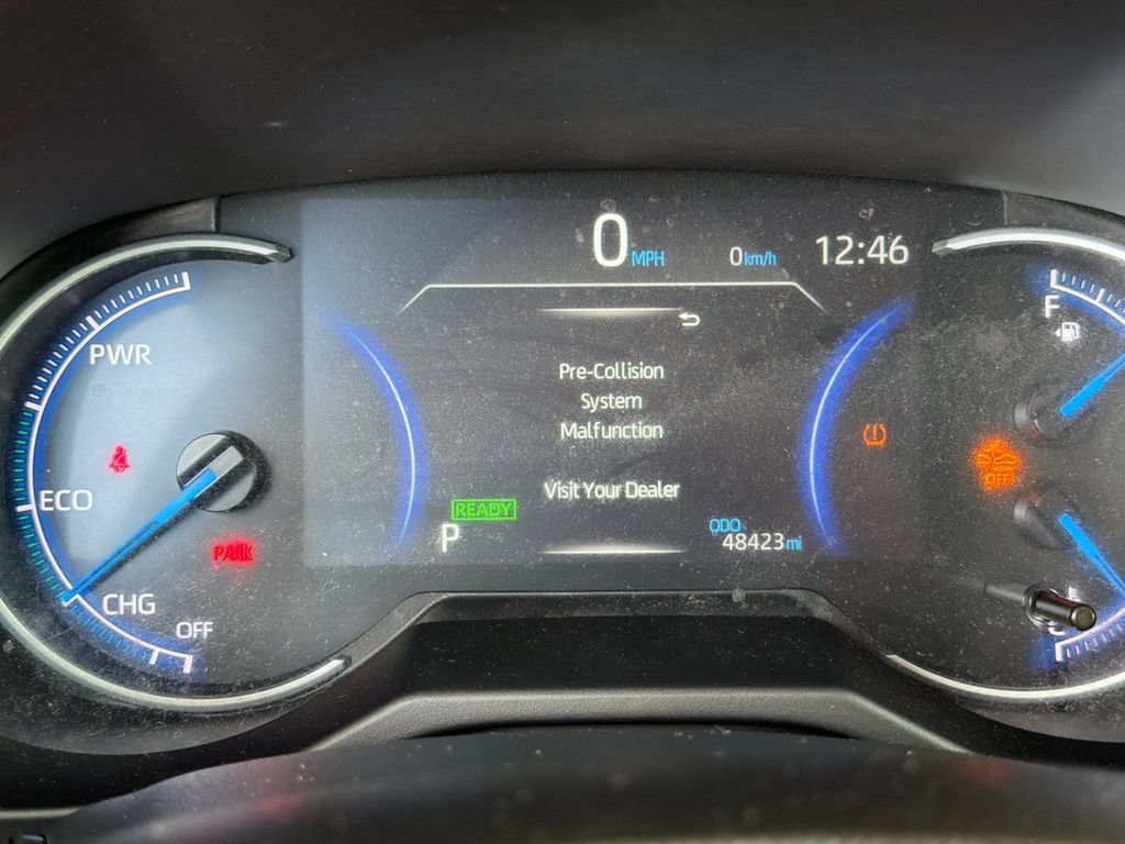 Used 2024 Toyota RAV4 LE AWD/4WD image 23