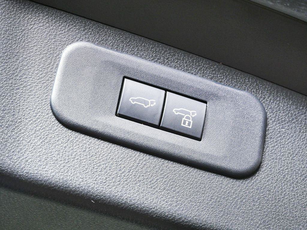 Used 2025 Lexus NX 350 F Sport w/ Accessory Package (Z1) AWD/4WD image 34