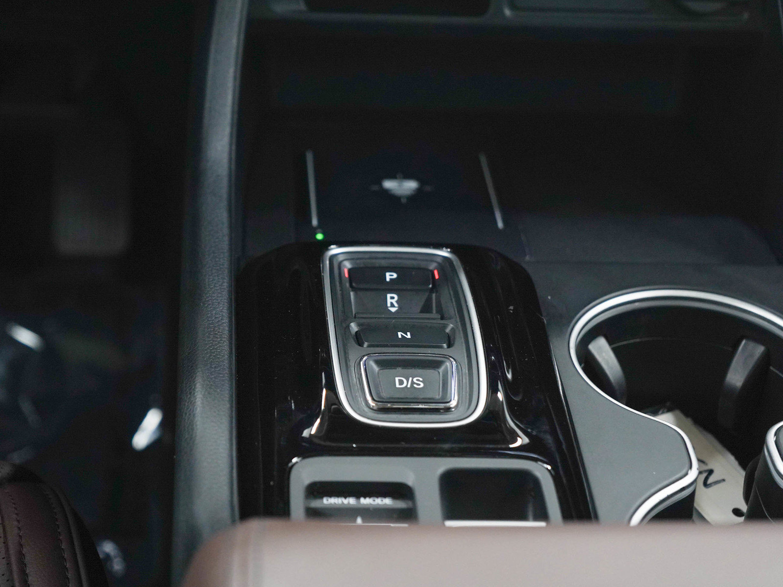 Used 2024 Honda Pilot Elite image 22