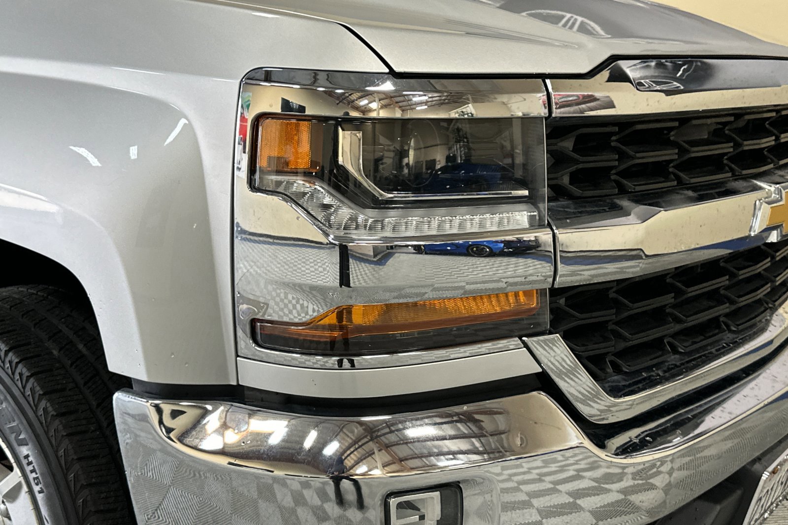 Used 2017 Chevrolet Silverado 1500 LT w/ All Star Edition RWD image 41