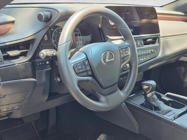Certified 2025 Lexus ES 350 w/ Premium Package FWD image 10