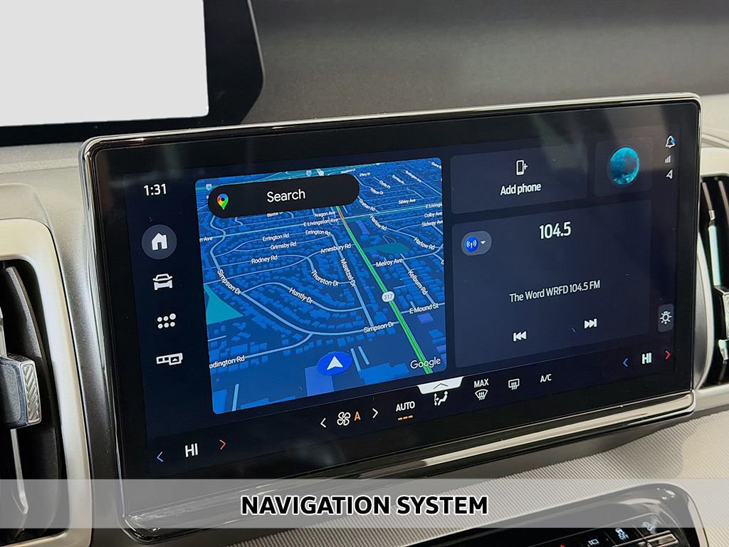 Used 2025 Ford Expedition Active image 3