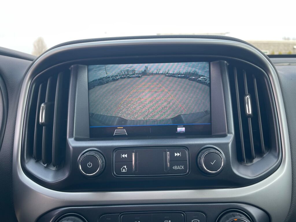 Used 2021 Chevrolet Colorado LT w/ Redline Special Edition image 11