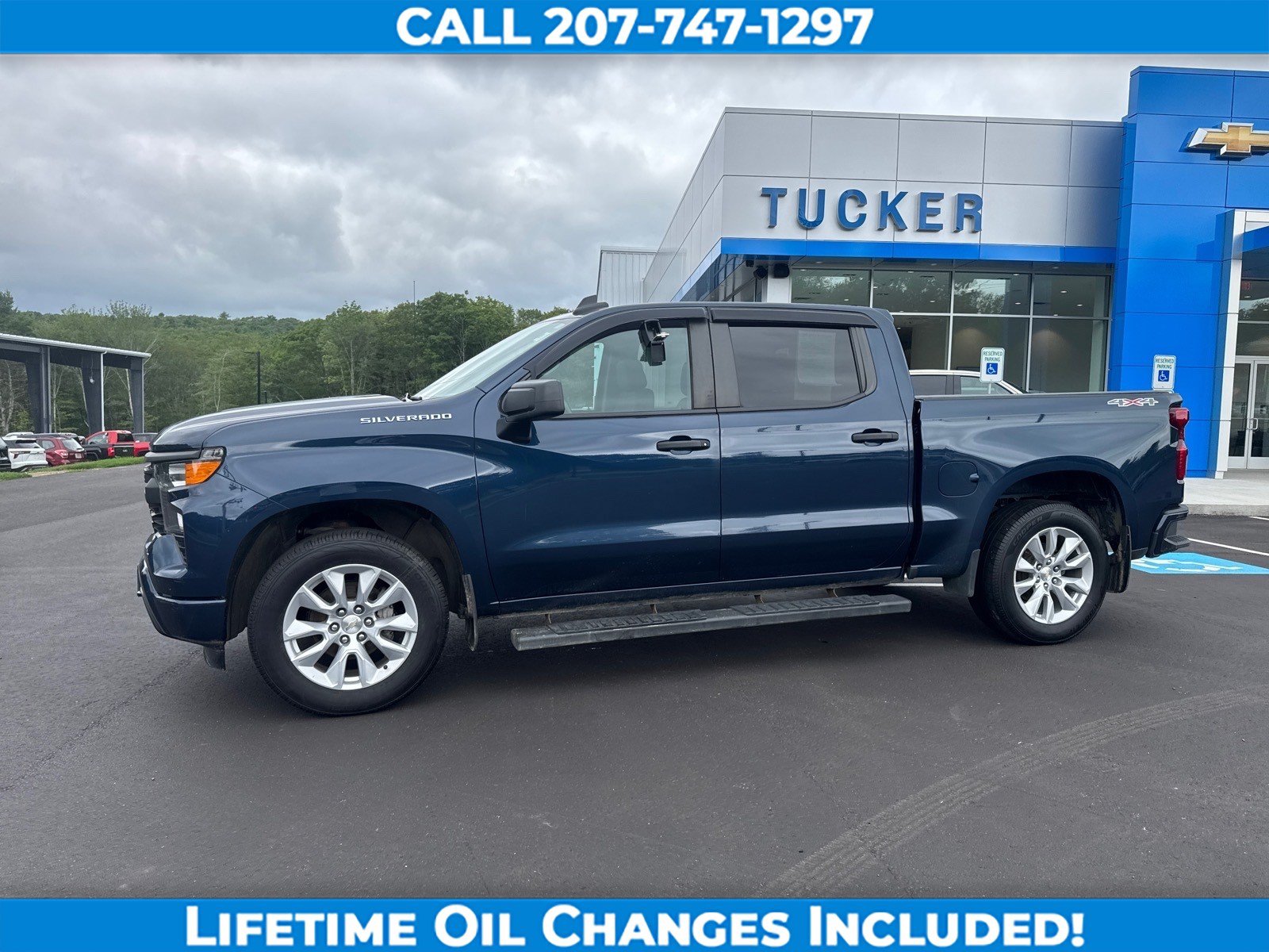 Used 2023 Chevrolet Silverado 1500 Custom AWD/4WD image 8