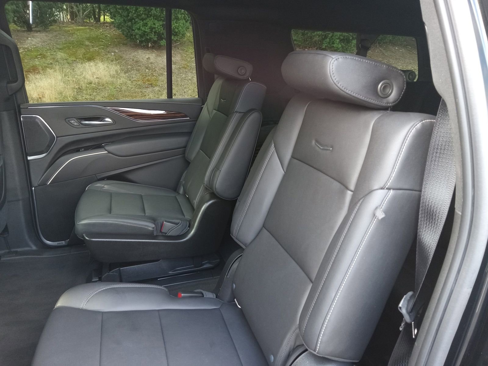 Used 2021 Cadillac Escalade ESV Luxury image 21