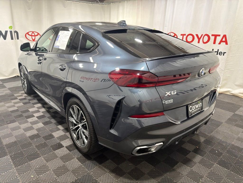 Used 2021 BMW X6 xDrive40i w/ M Sport Package AWD/4WD image 5