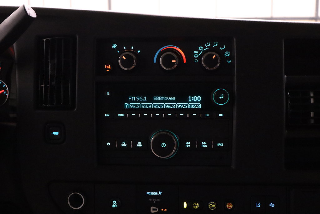 Used 2025 GMC Savana 3500 LT w/ LT Preferred Equipment Group RWD image 22