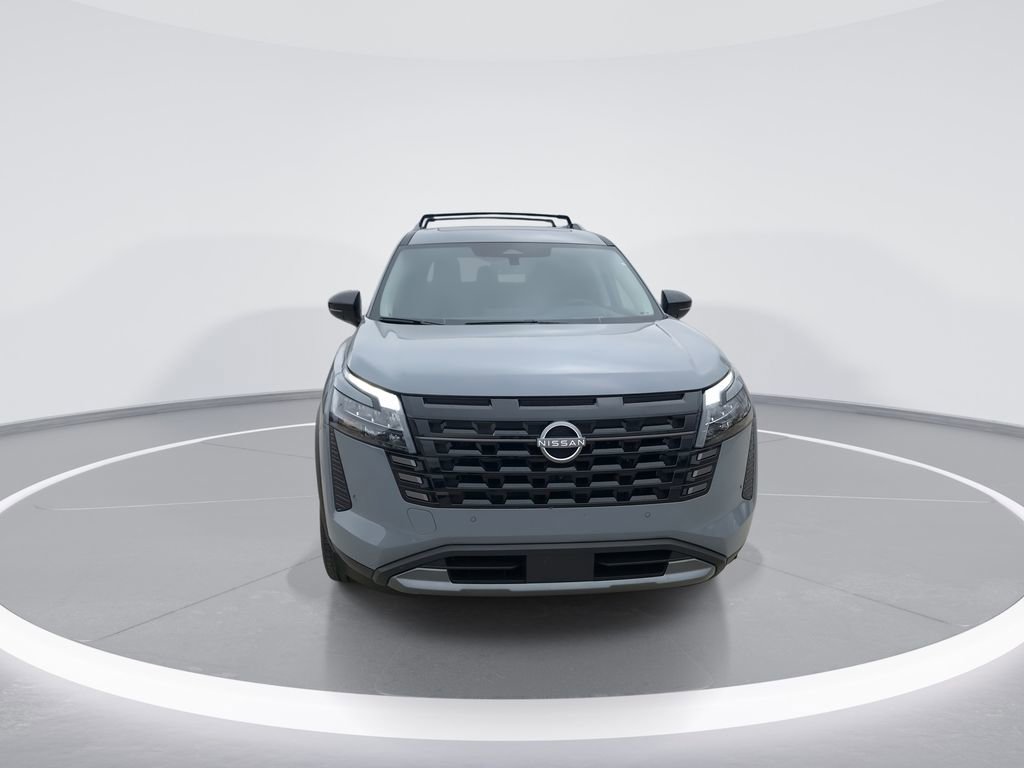 New 2026 Nissan Pathfinder Platinum image 3