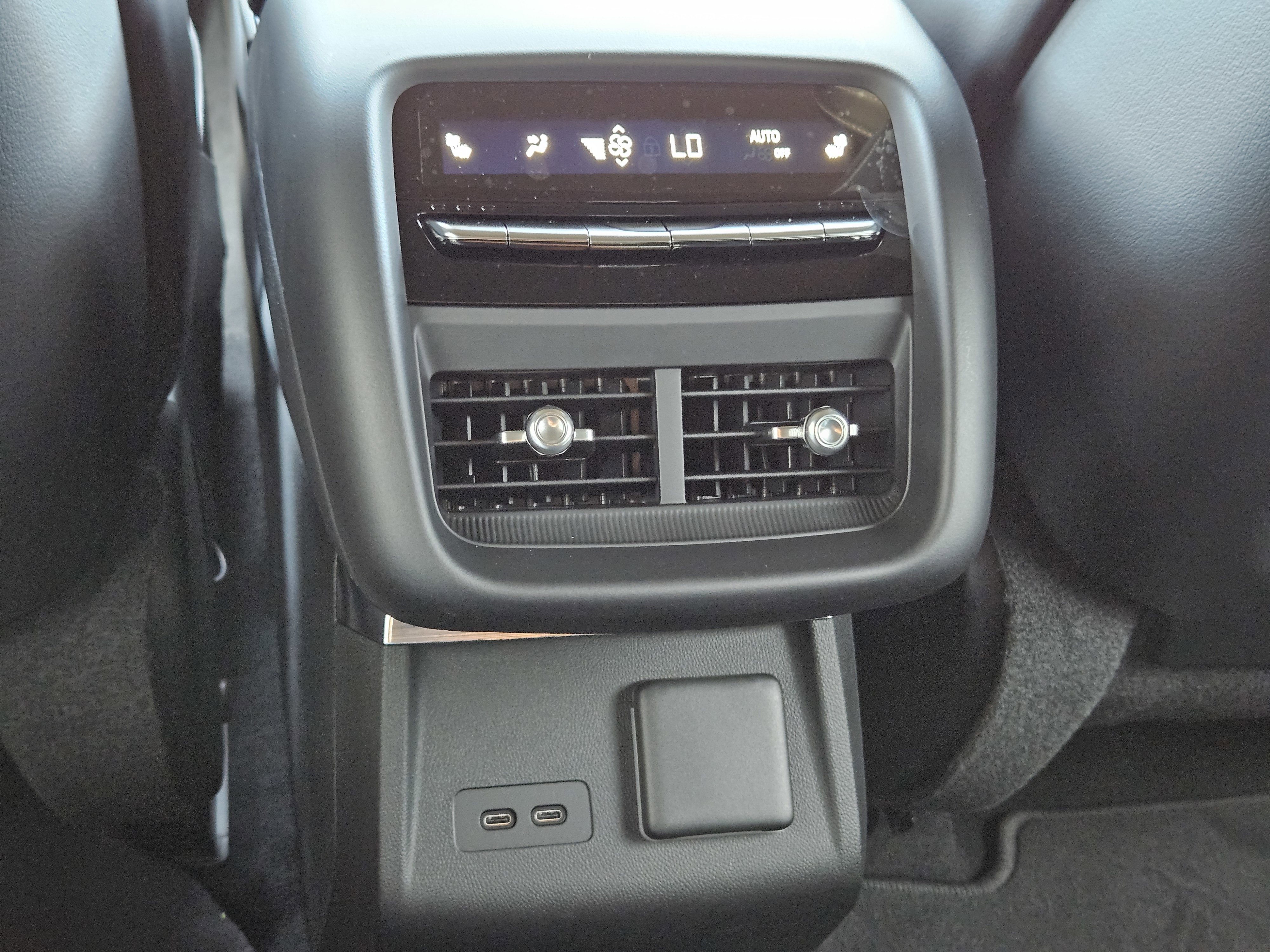 New 2026 Cadillac Lyriq V image 19