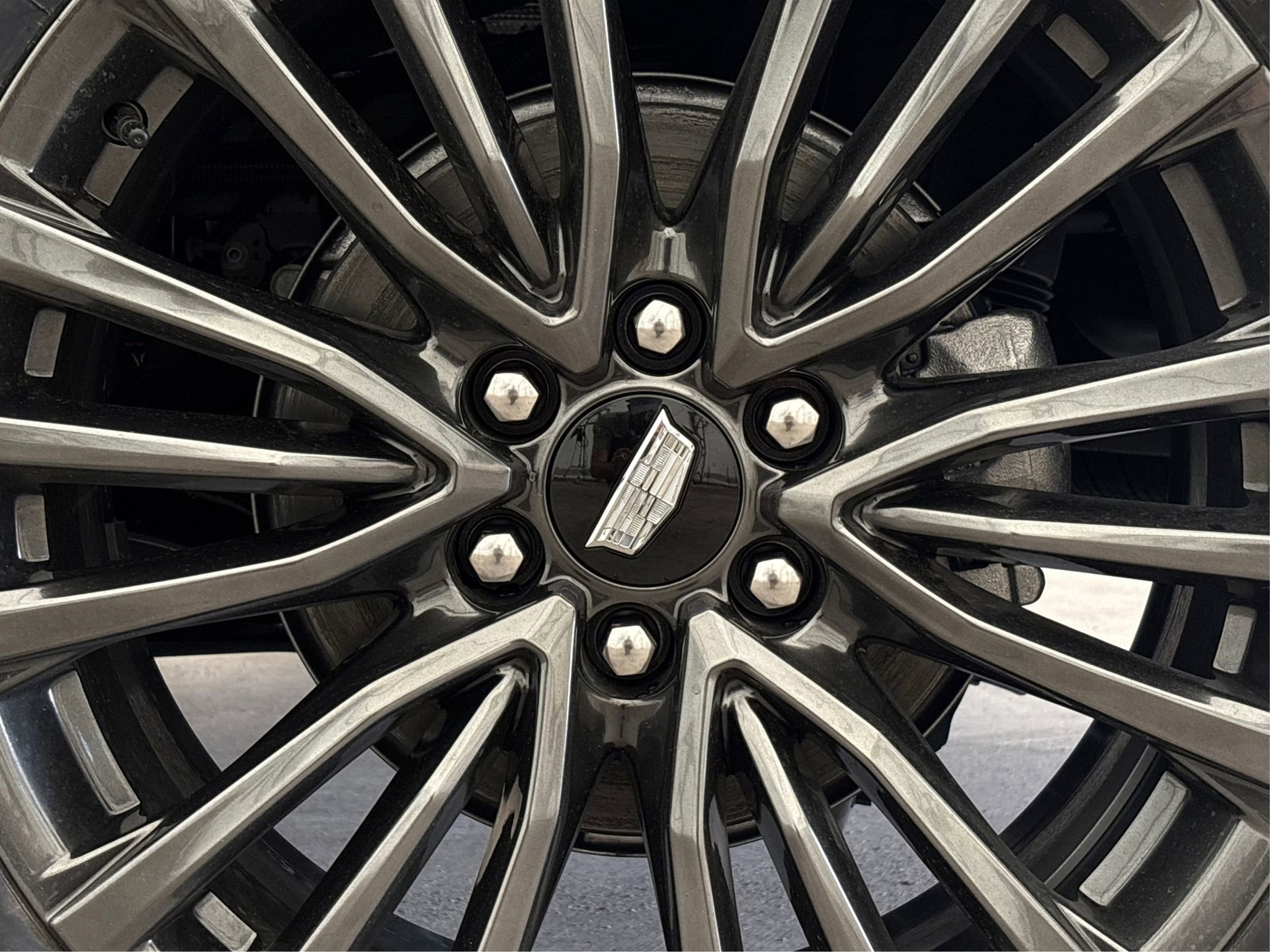 New 2025 Cadillac Escalade ESV Sport Platinum image 13