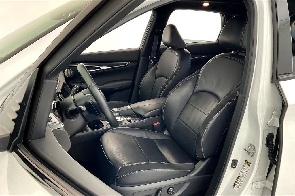 Certified 2023 INFINITI QX50 Sport w/ Cargo Package image 33