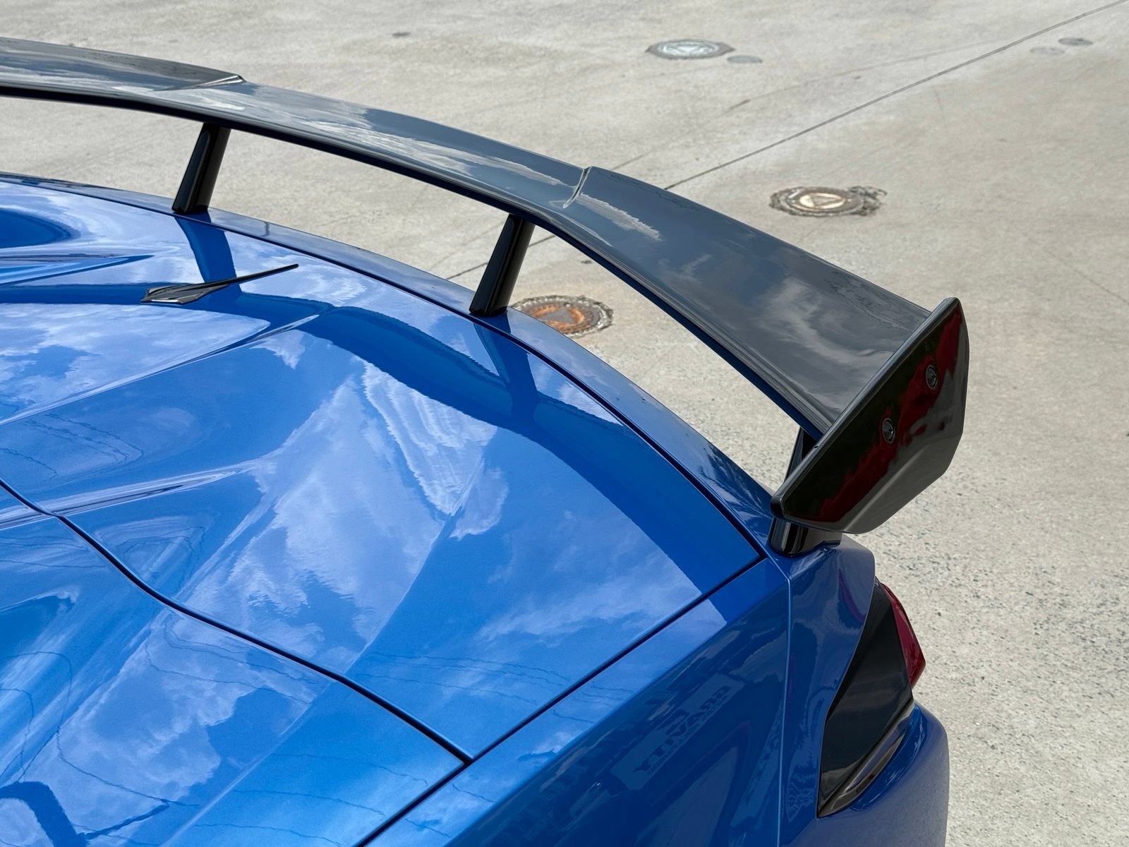 Used 2024 Chevrolet Corvette Stingray Preferred Conv w/ Battery Protection Package RWD image 38