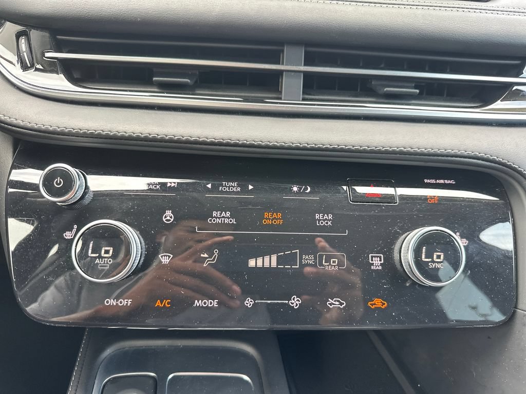 Used 2025 INFINITI QX60 Pure FWD image 22