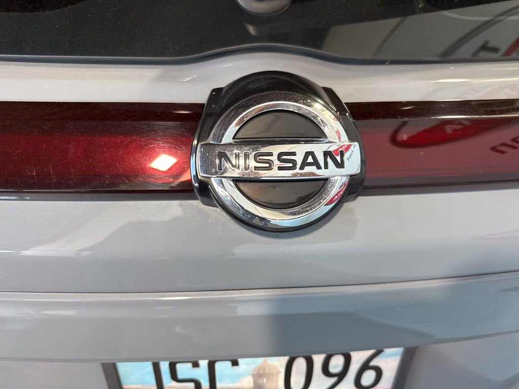 Used 2021 Nissan Kicks SV image 13