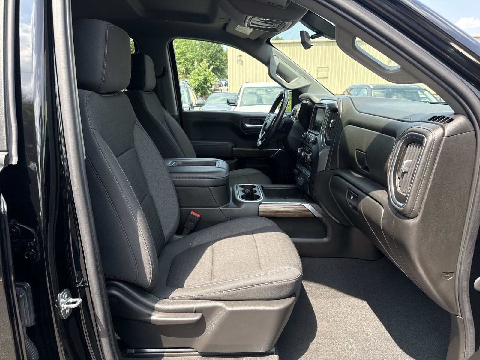 Used 2021 Chevrolet Silverado 1500 RST AWD/4WD image 26