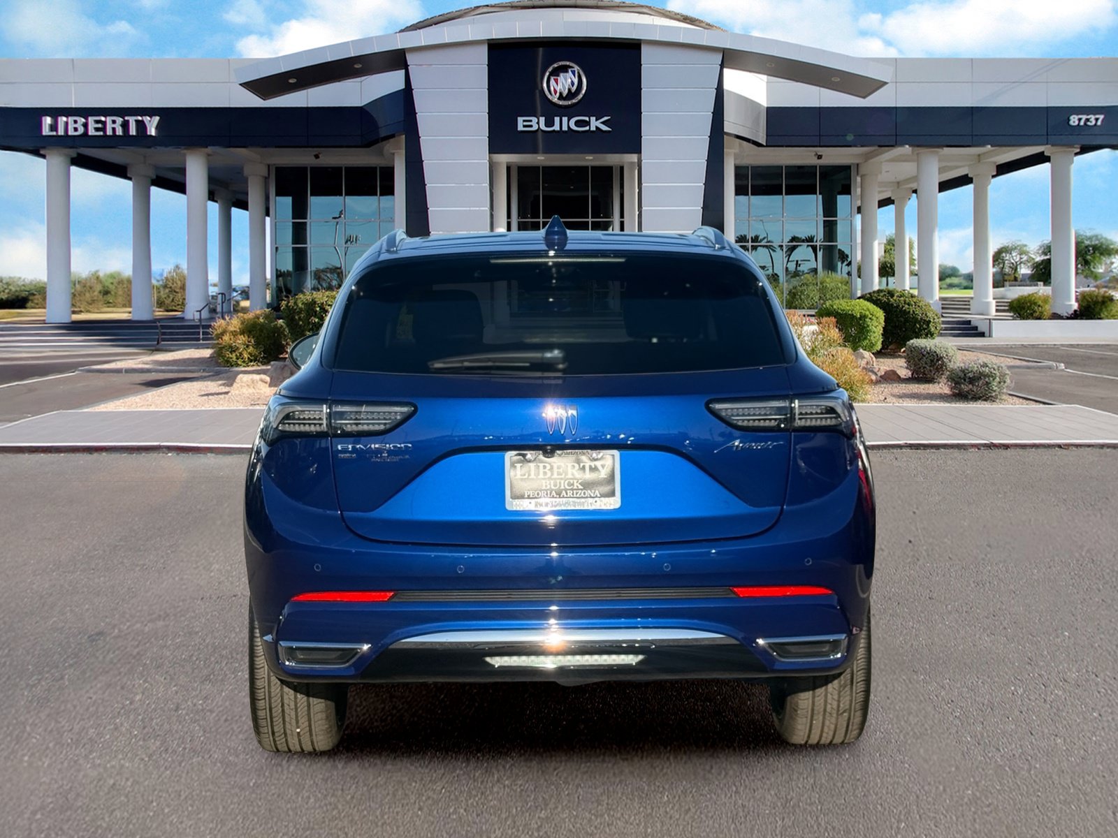 Used 2025 Buick Envision Avenir AWD/4WD image 5