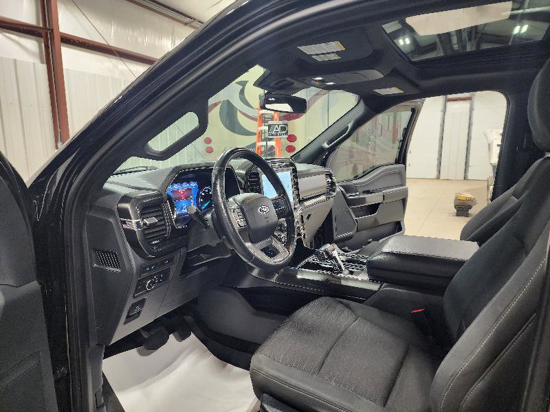 Used 2021 Ford F150 XLT w/ Equipment Group 302A High image 12