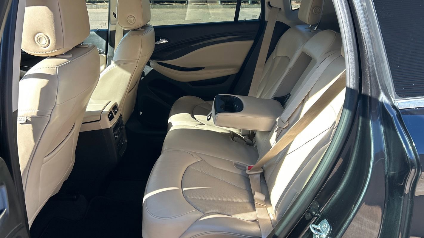 Used 2020 Buick Envision Essence image 10