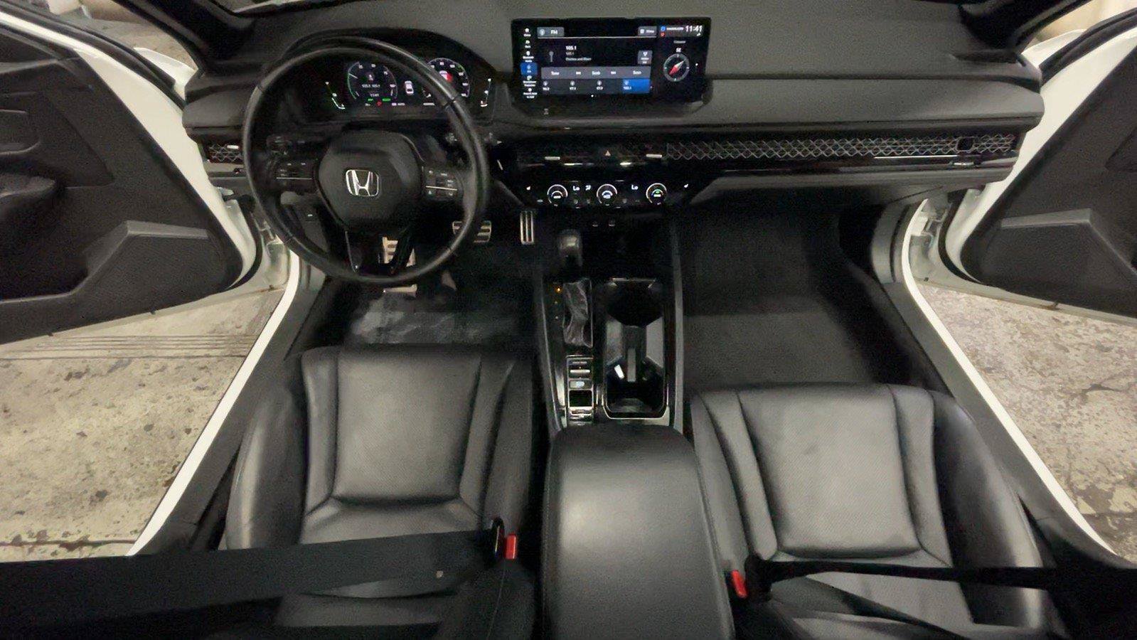Used 2023 Honda Accord Sport image 28