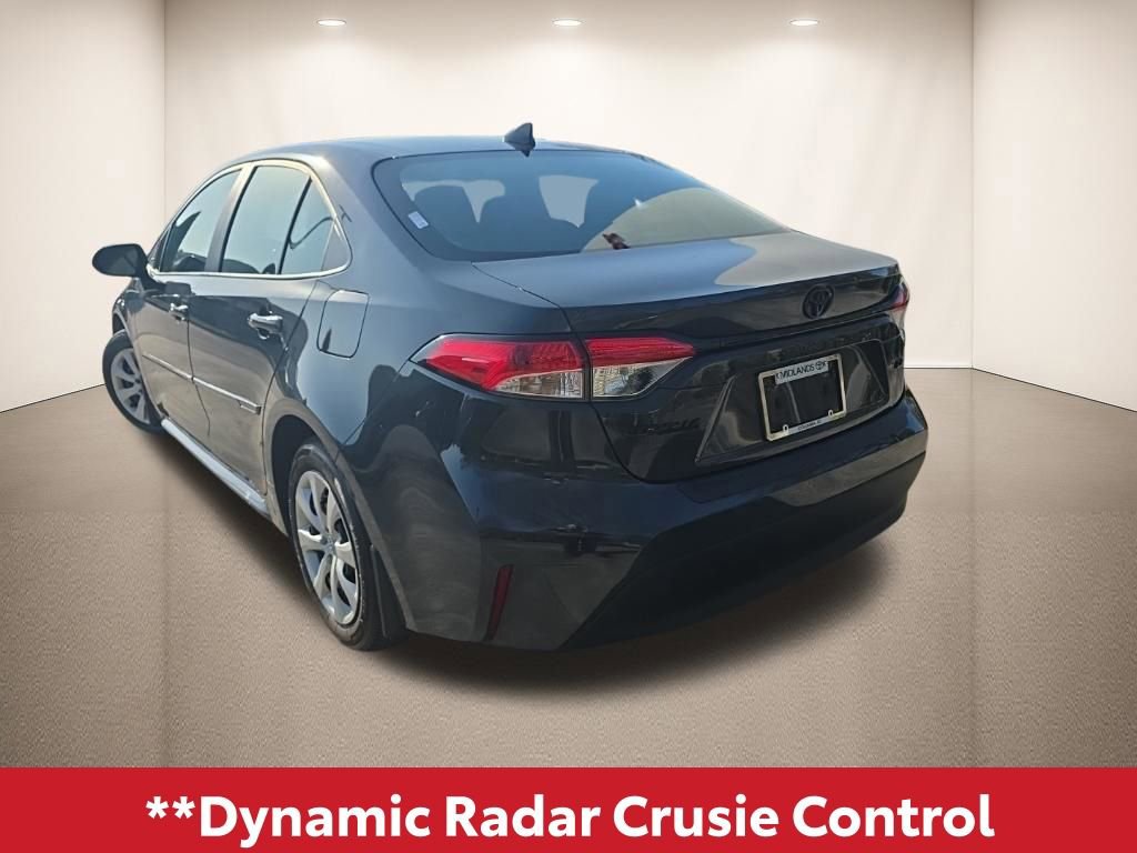Used 2024 Toyota Corolla LE image 6