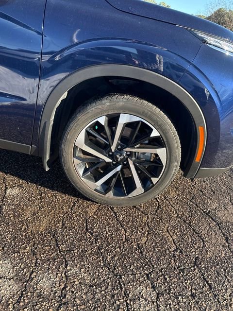 Used 2024 Mitsubishi Outlander SE image 26