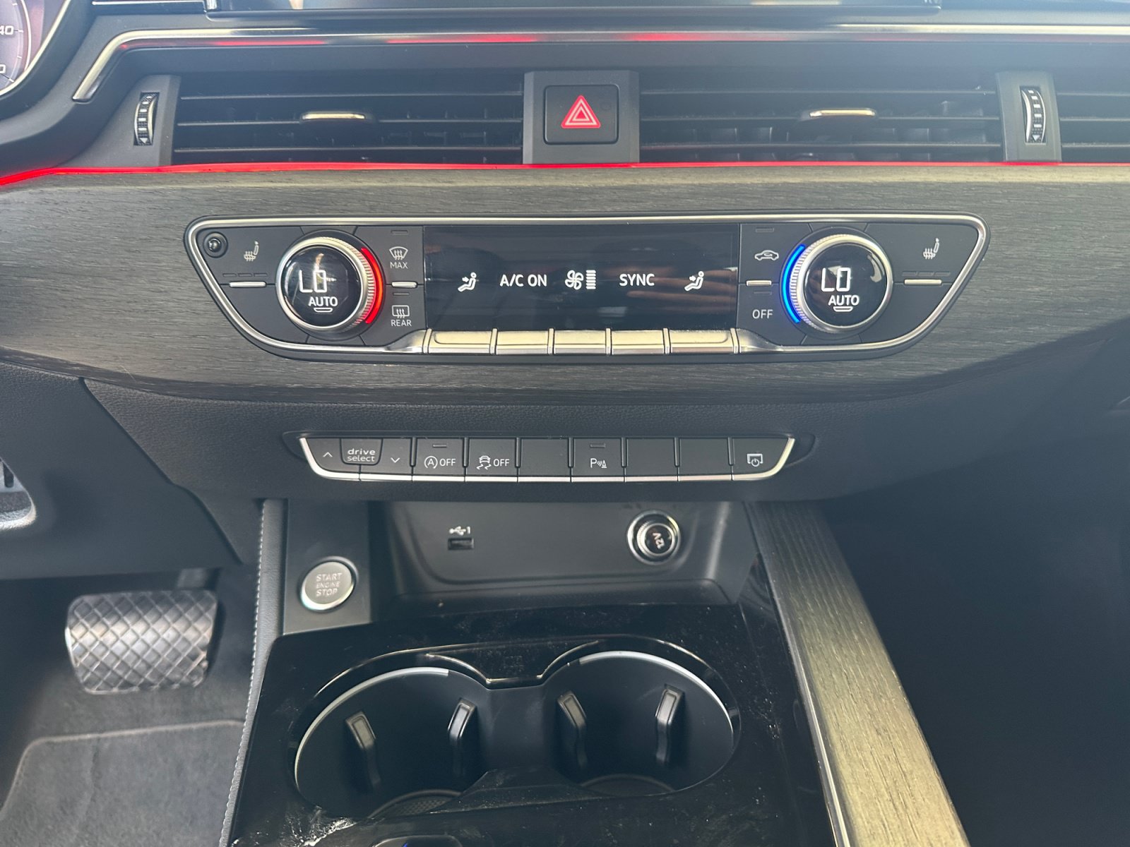 Used 2020 Audi A4 2.0T Premium Plus w/ Premium Plus Package FWD image 21