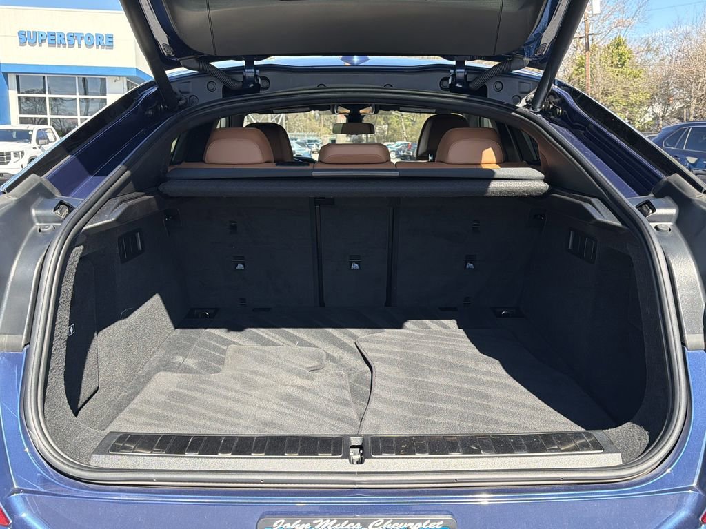 Used 2021 BMW X6 sDrive40i w/ M Sport Package image 22