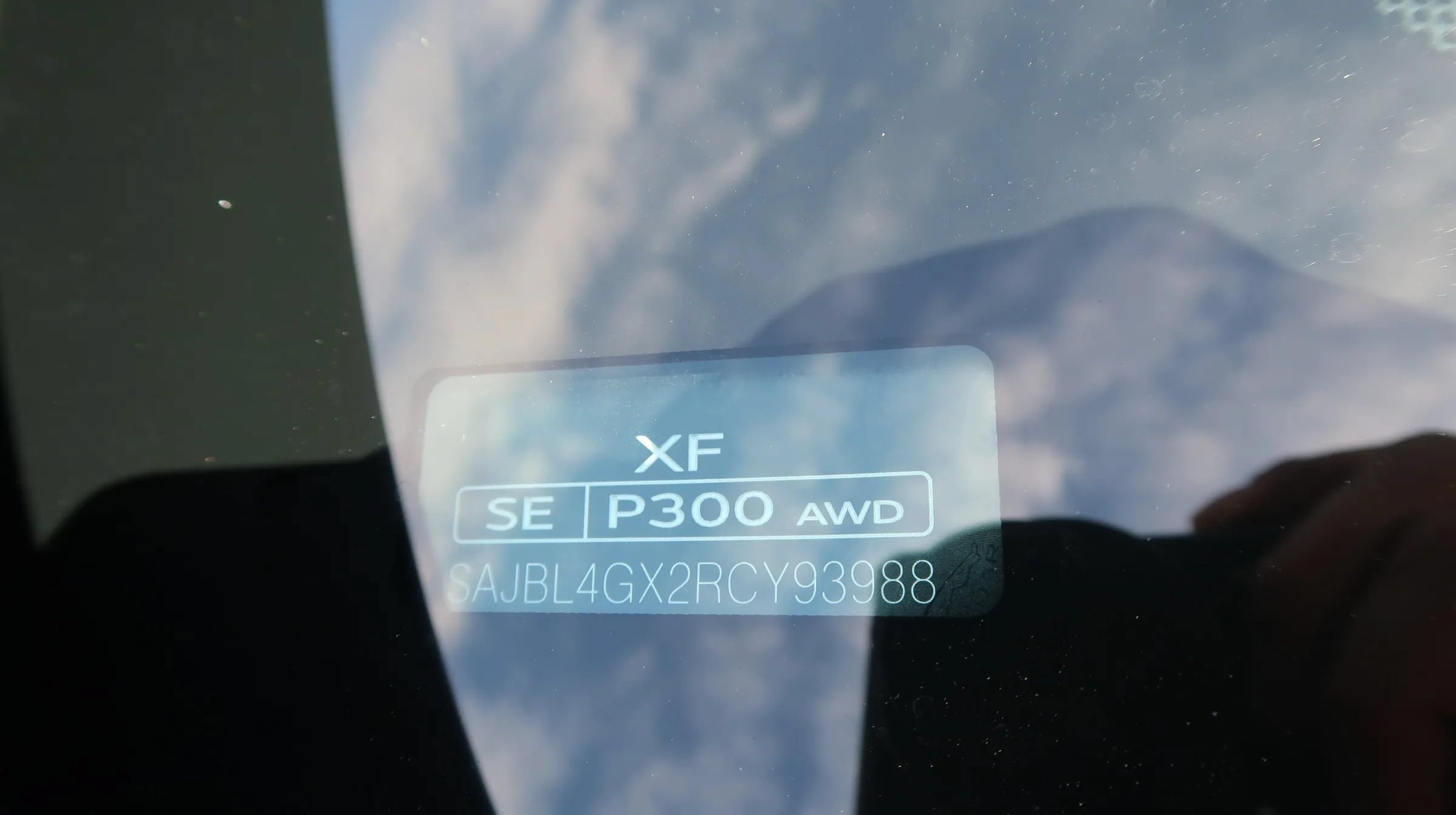Used 2024 Jaguar XF R-Dynamic SE AWD/4WD image 52