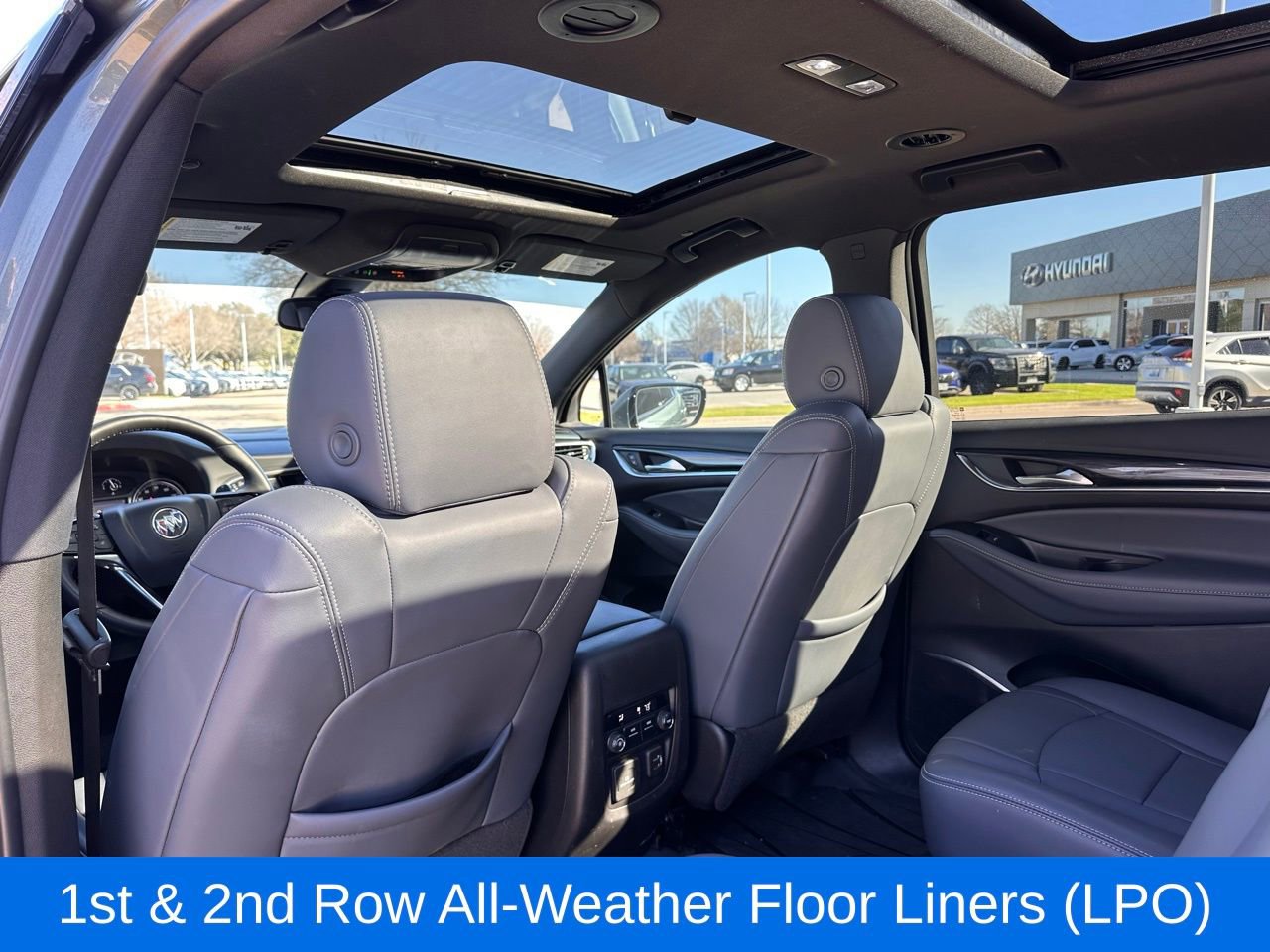 Used 2022 Buick Enclave Essence w/ Experience Buick Package image 16