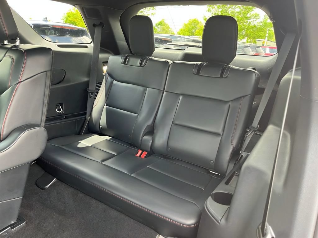 Used 2025 Ford Explorer ST-Line AWD/4WD image 24