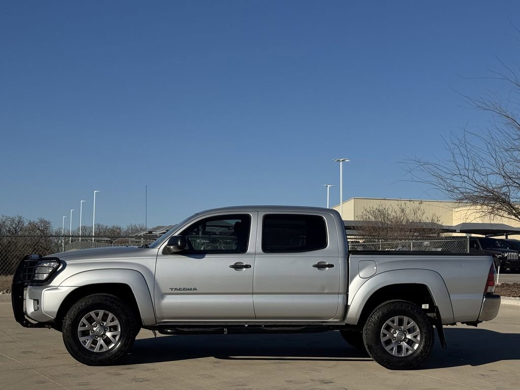 Used 2013 Toyota Tacoma PreRunner w/ SR5 Pkg image 3