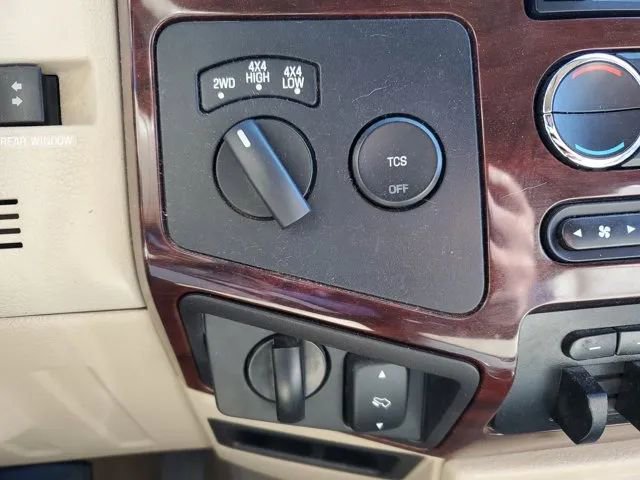 Used 2010 Ford F250 Lariat AWD/4WD image 27