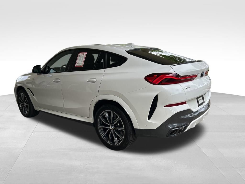 Used 2026 BMW X6 M60i image 4