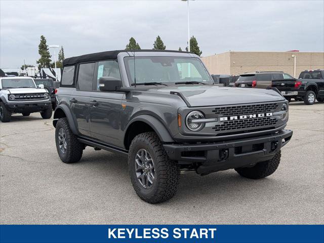 New 2025 Ford Bronco Badlands AWD/4WD image 7
