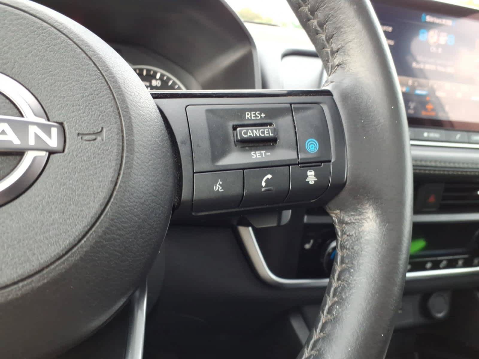 Used 2023 Nissan Rogue SV w/ SV Premium B Package AWD/4WD image 24