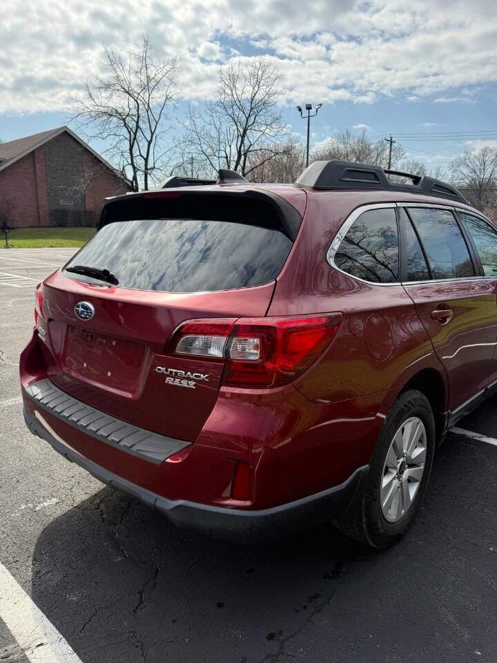 Used 2017 Subaru Outback 2.5i Premium image 4