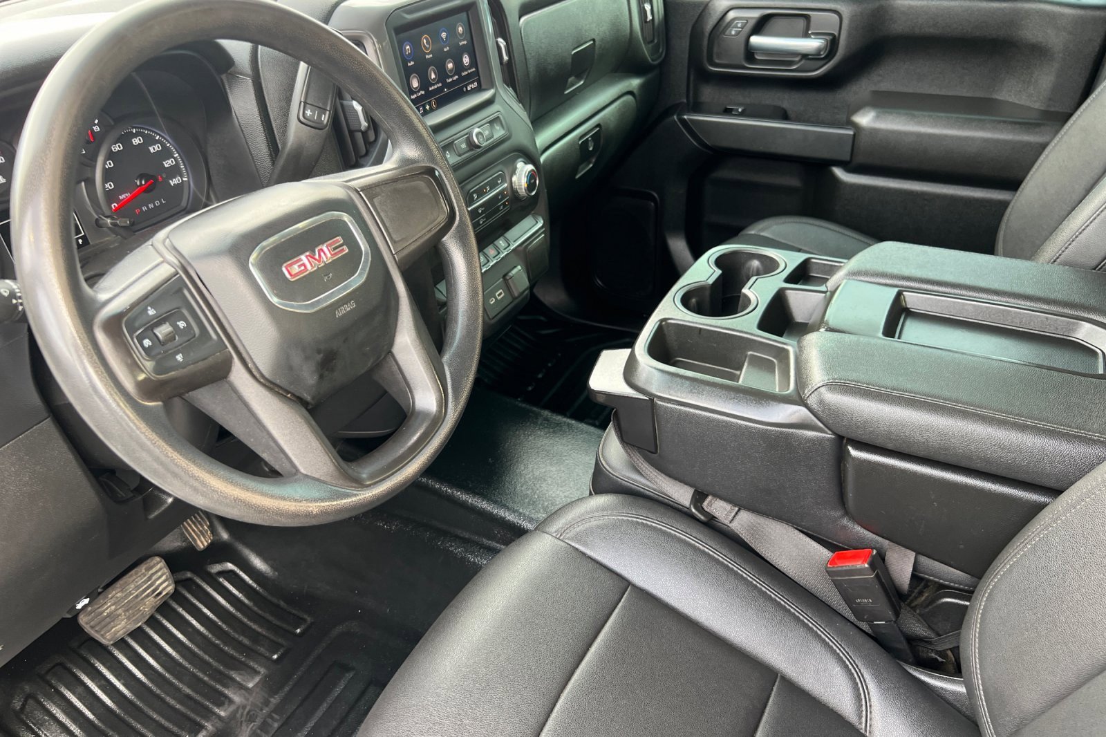 Used 2021 GMC Sierra 3500 4x4 Crew Cab w/ Gooseneck/5TH Wheel Package image 7