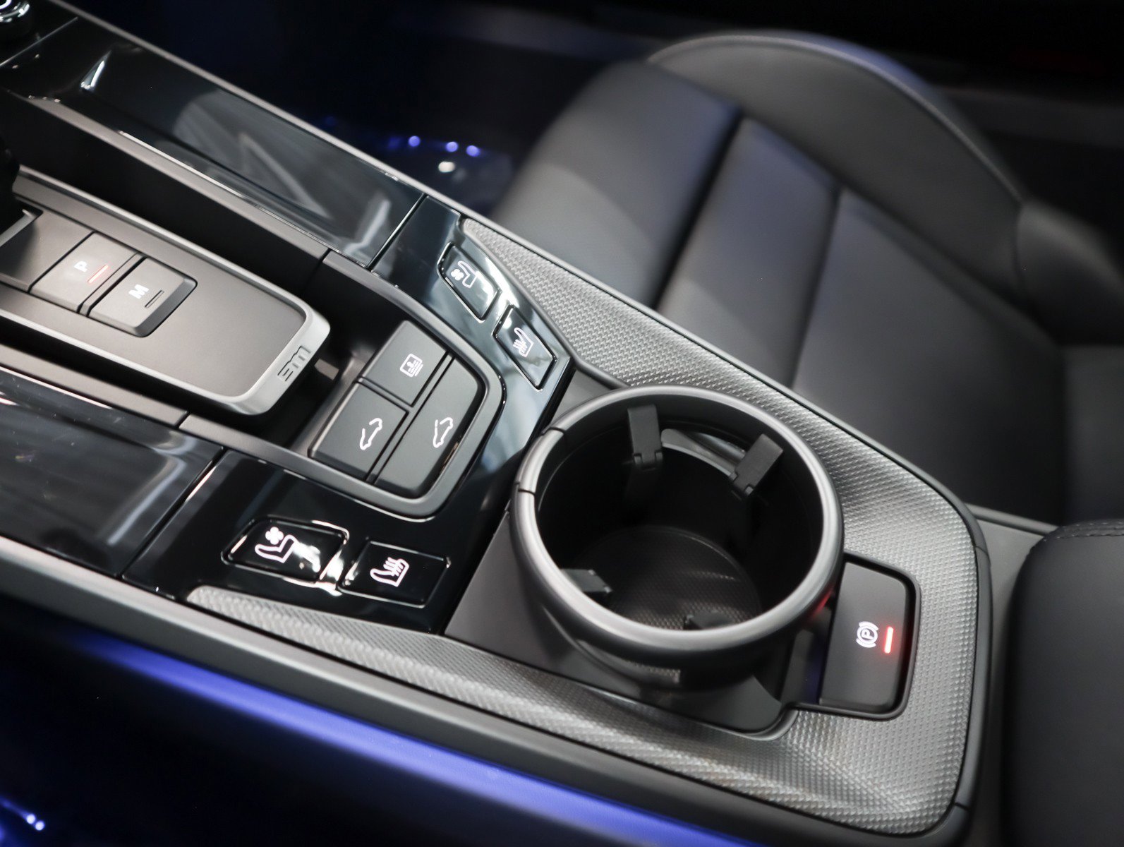 Certified 2025 Porsche 911 Carrera image 16